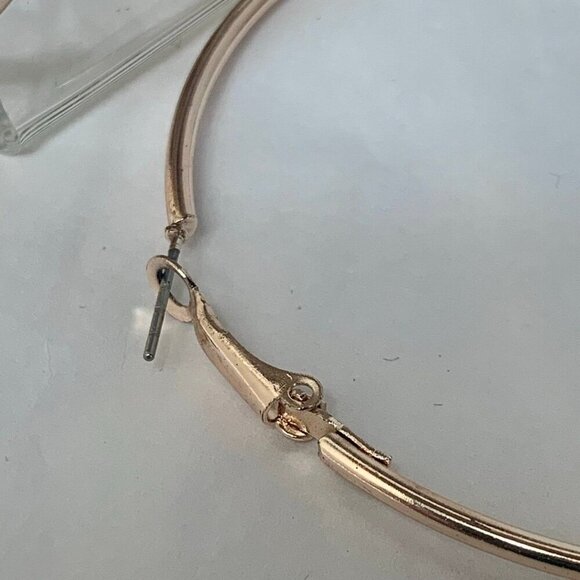 Large Gold-Tone 2.5" Hoop Earrings - Picture 4 of 6